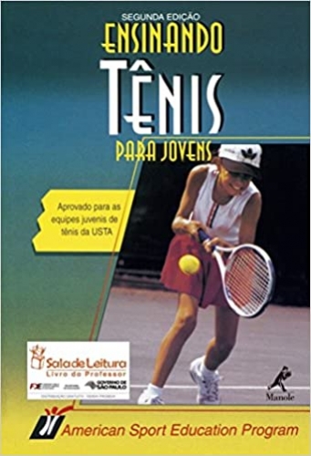 Ensinando tênis para jovens